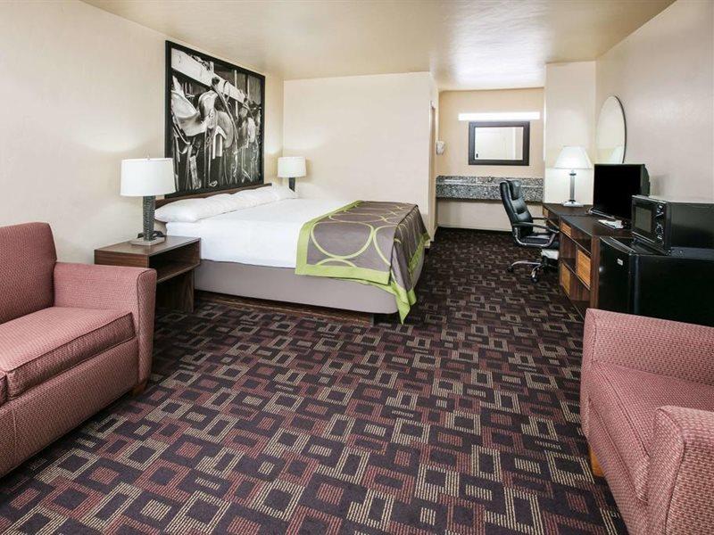 Super 8 By Wyndham Oklahoma Airport Fairgrounds West Motel Екстериор снимка
