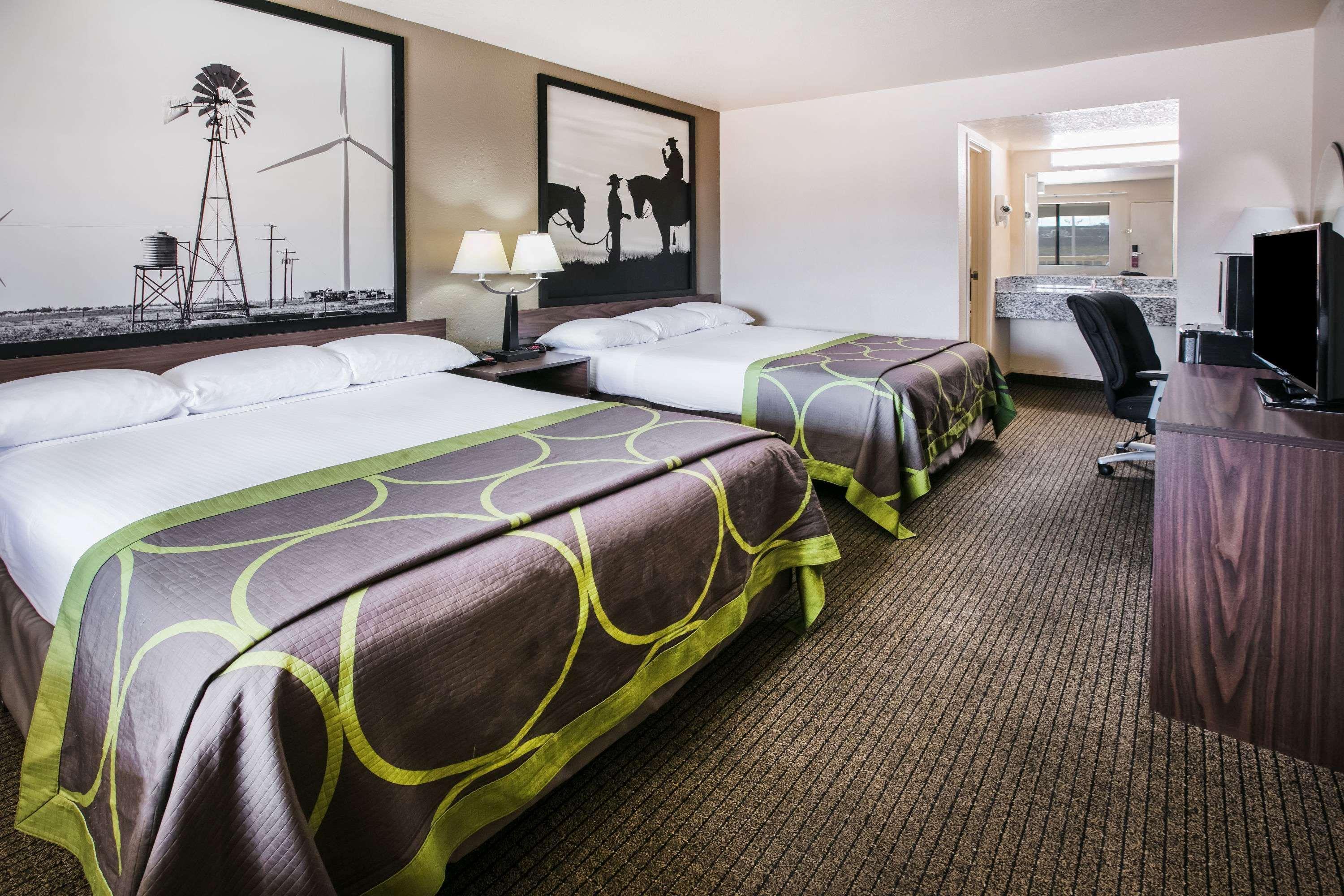Super 8 By Wyndham Oklahoma Airport Fairgrounds West Motel Екстериор снимка